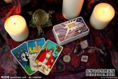 塔罗牌财富尝试：选择一个懦弱悲伤的