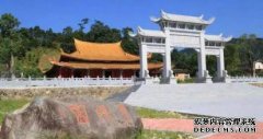 [那是政客的名字]